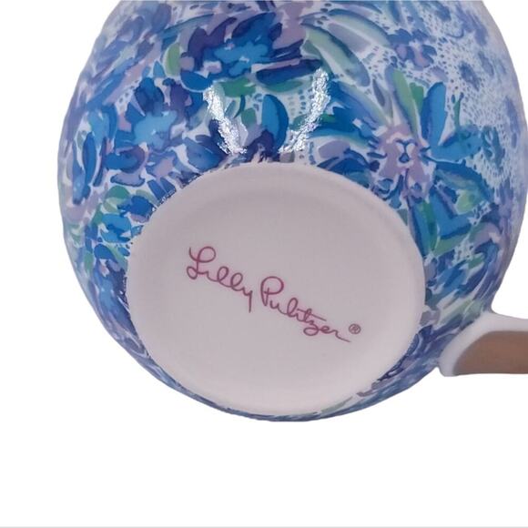 Lilly Pulitzer 12oz Ceramic Mugs Blue Floral Pair of 2 - Picture 9 of 9